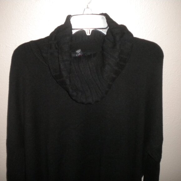 Cyrus Womens XL Black Soft 3/4 Sleeve Cowl Neck Sweater NWT - Picture 3 of 5
